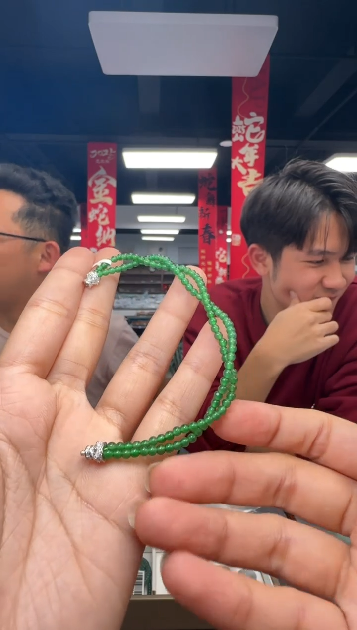 【闪购商品】翡翠手链银S925镶嵌翡翠绿米珠扭扭手链约3mm16cm