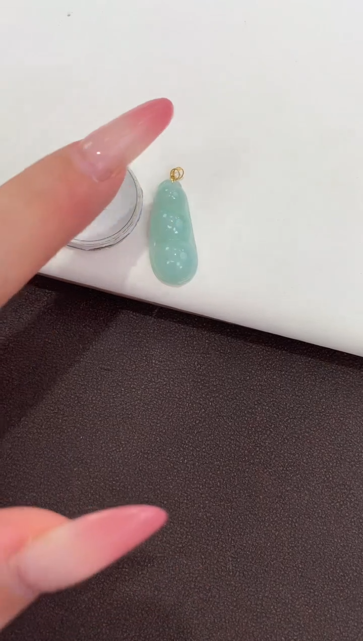 吊坠(赠链)18K金镶嵌翡翠天然缅甸a货翡翠(多样性发其一