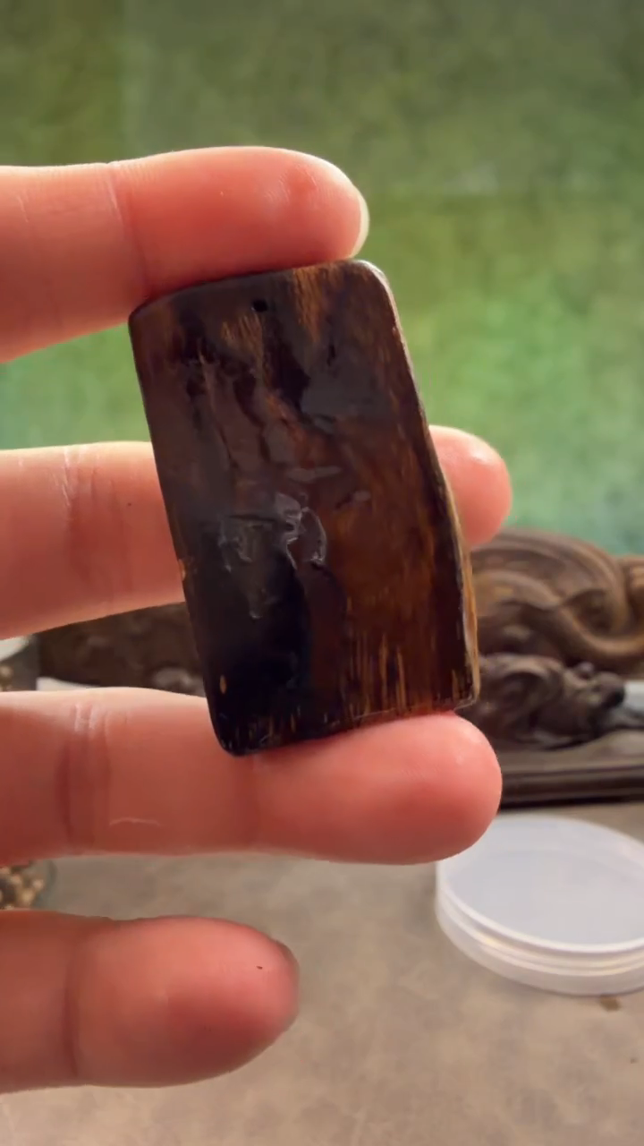 沉香吊坠多样性发一