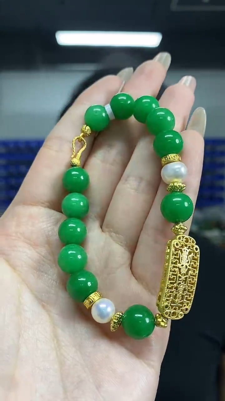 未镶嵌手链翡翠多样性发其一颜色微差