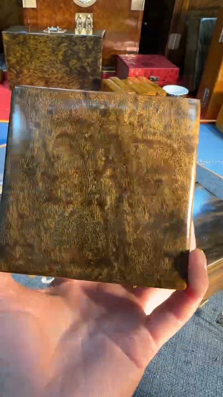 【闪购商品】乌木类成套家具阴沉翻盖小方盒 通货