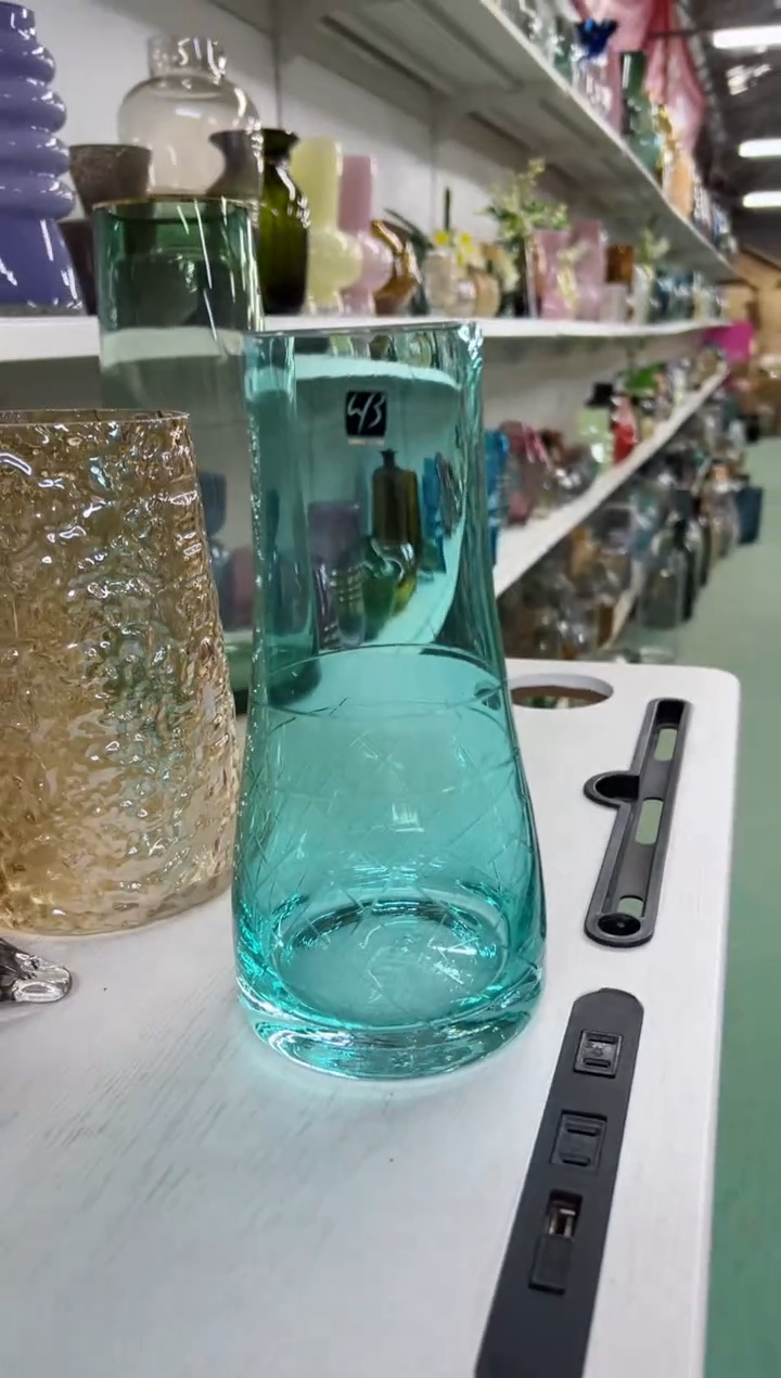 【闪购商品】玻璃2206