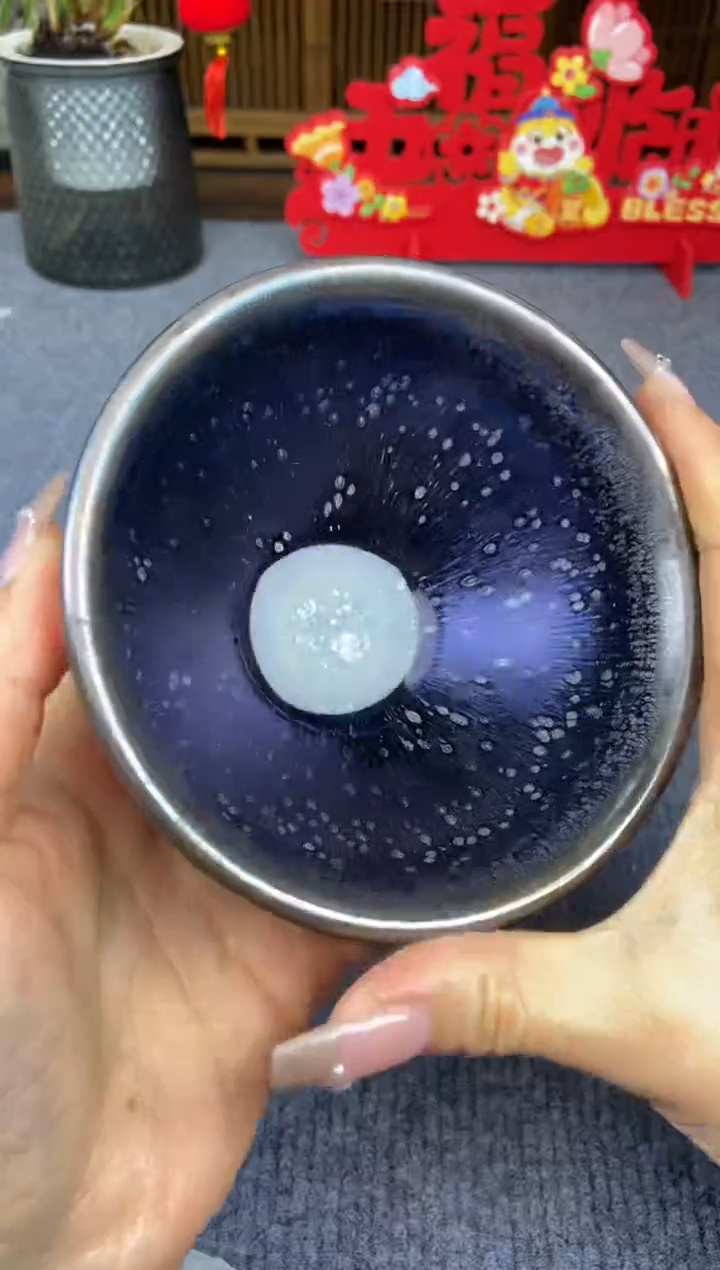 【闪购商品】粉丝福利以直播展示为主