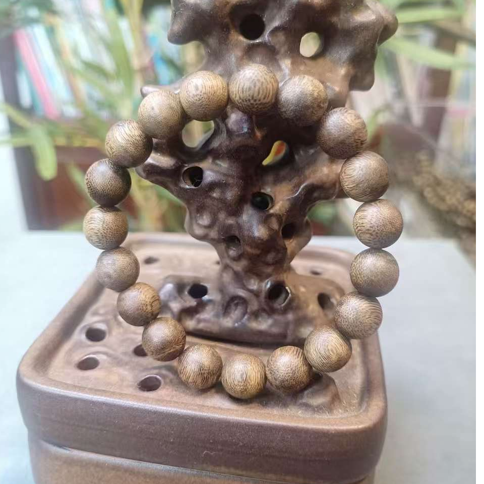 莺歌绿棋楠圆珠单圈手串（规格：11m,克重：9克)多样性发一条