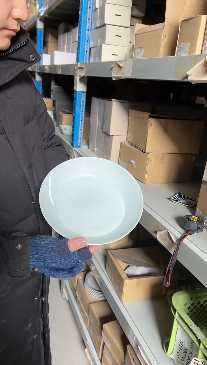 【闪购商品】瓷片（B）白山　エ22cm深皿　青白磁