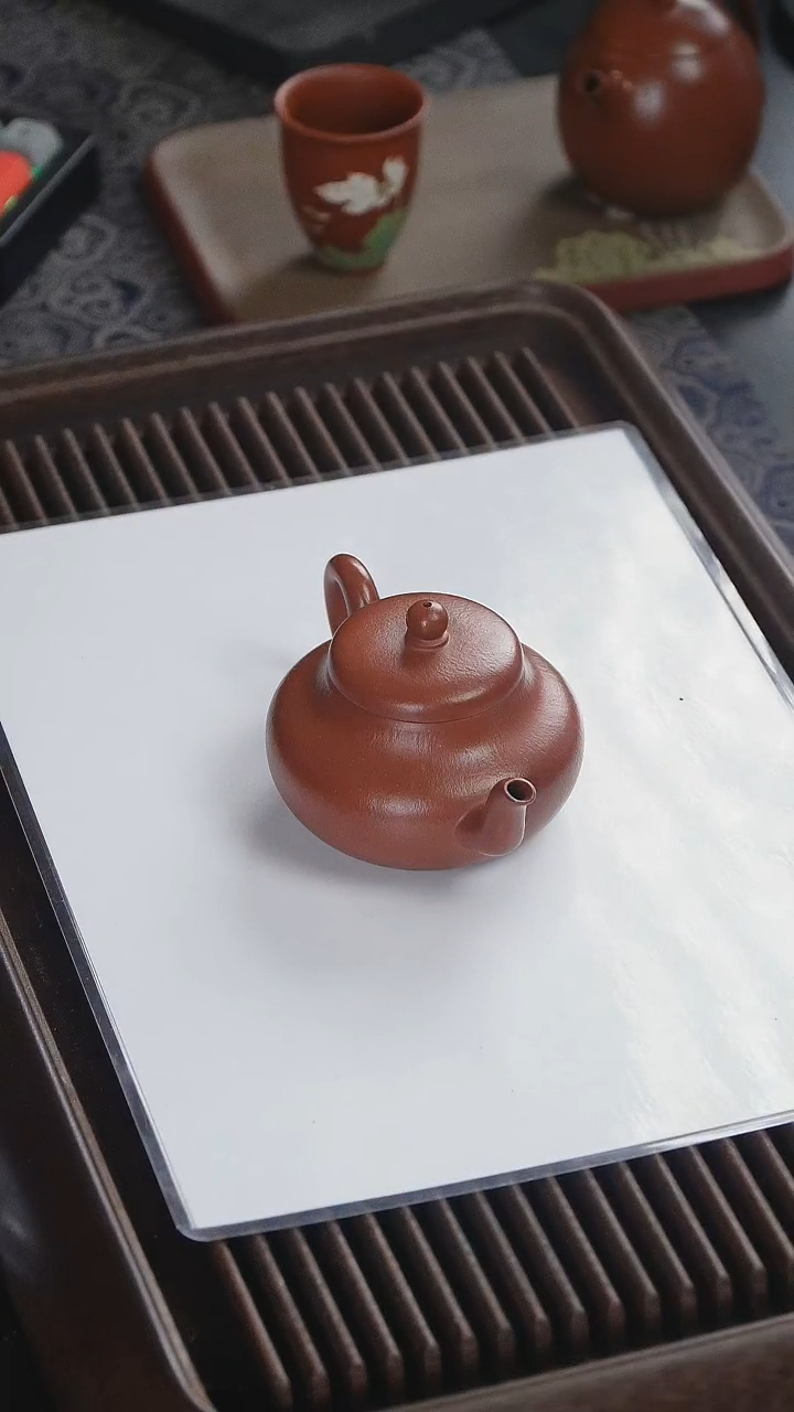 茶壶紫砂宜兴全手工原矿紫砂壶朱泥君德