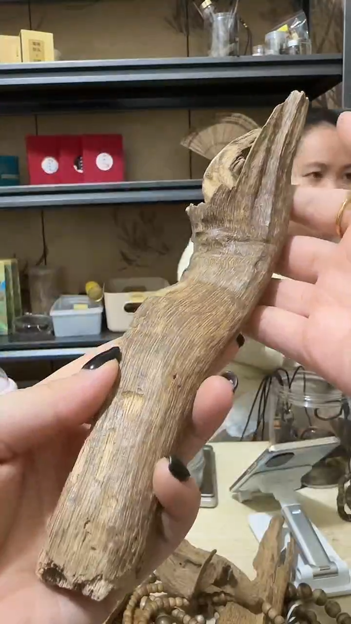 【闪购商品】沉香摆件60号海南尖峰岭野料21克+