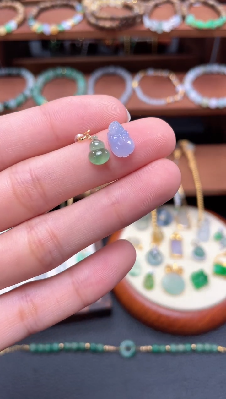 【闪购商品】翡翠吊坠(不含链)18K金镶嵌2个  JK285