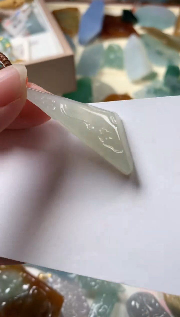 【闪购商品】翡翠颈饰未镶嵌吊坠