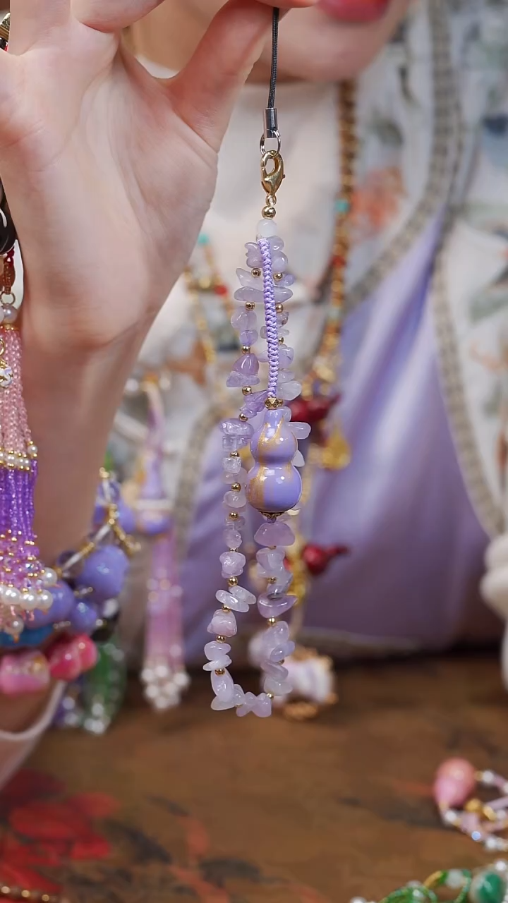 261手机挂件--------58