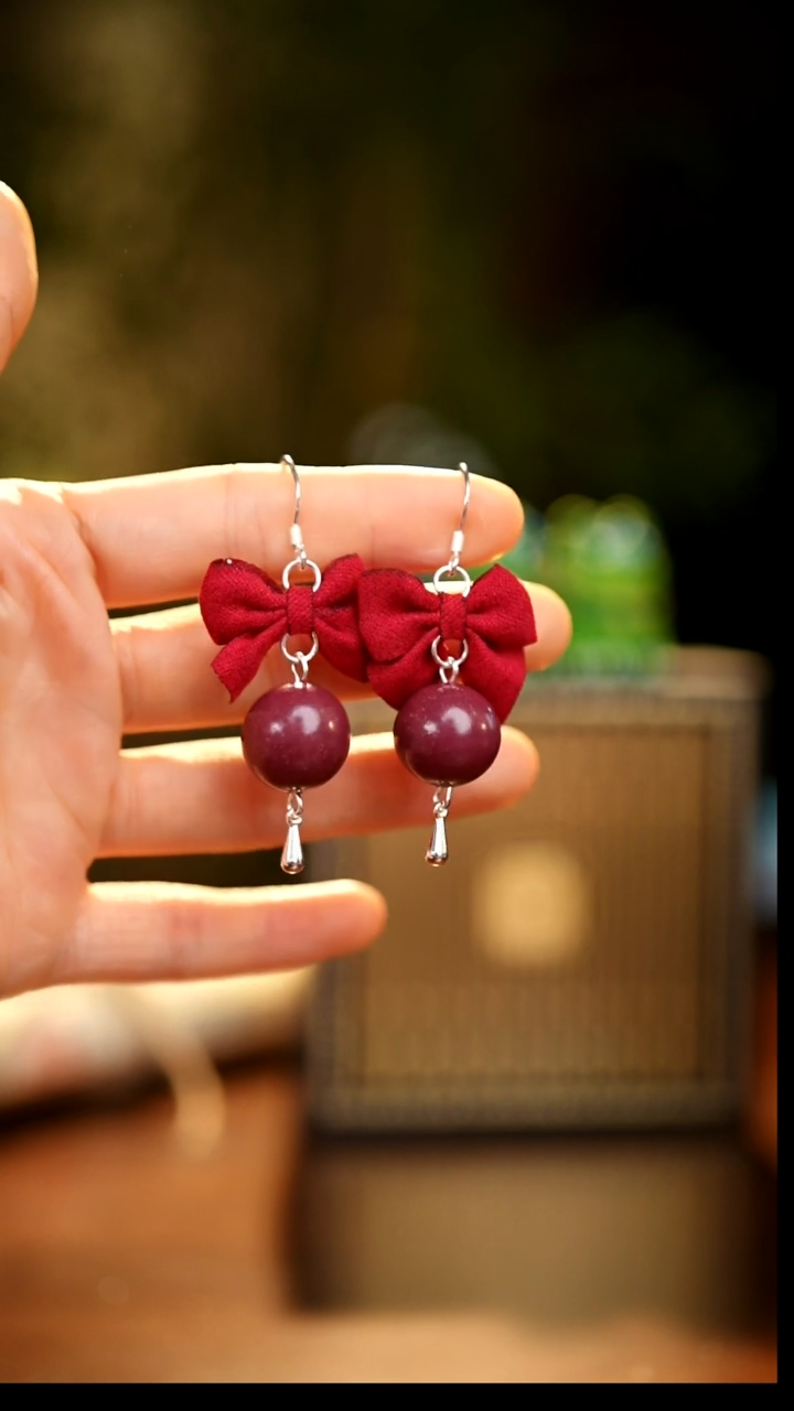 刺绣私人定制苗族手工Q446