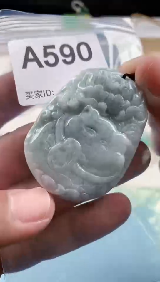 【闪购商品】翡翠挂件未镶嵌天然翡翠吊坠挂件