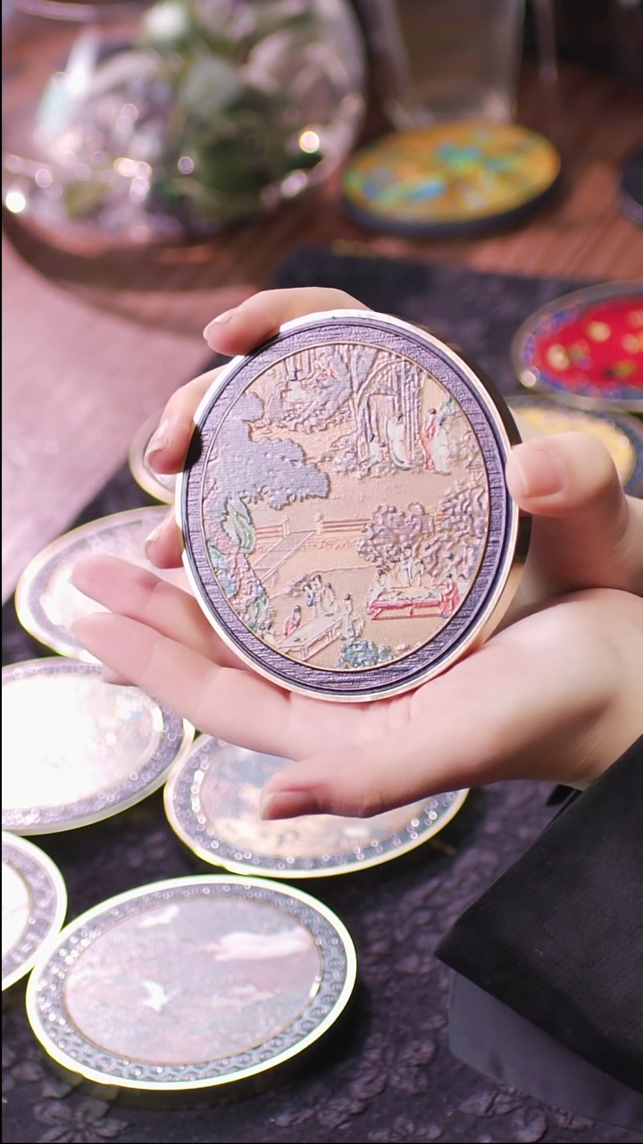 壹藏贰宝西苑雅集图案铜圈杯垫一片