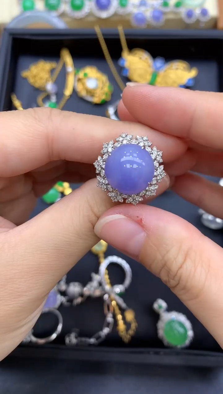 18K金镶嵌戒指翡翠735-中国好珍宝