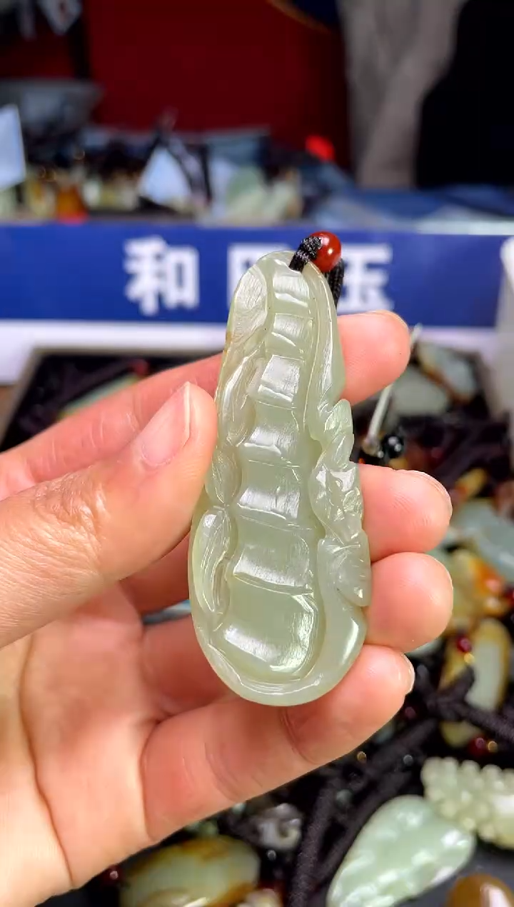 【闪购商品】和田玉颈饰未镶嵌1