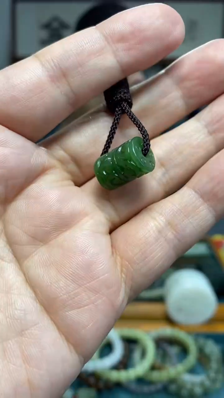颈饰未镶嵌和田玉53