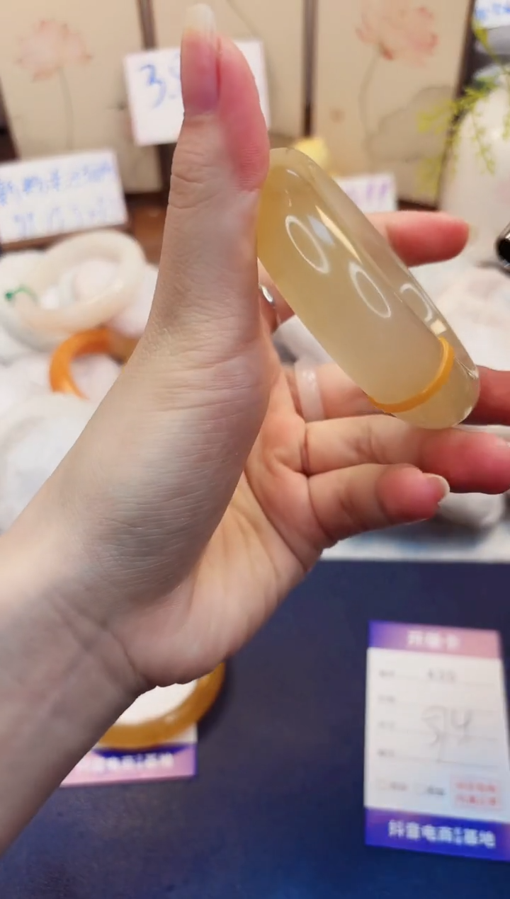 【闪购商品】石英质玉手镯未镶嵌435-财气镯-圈口57