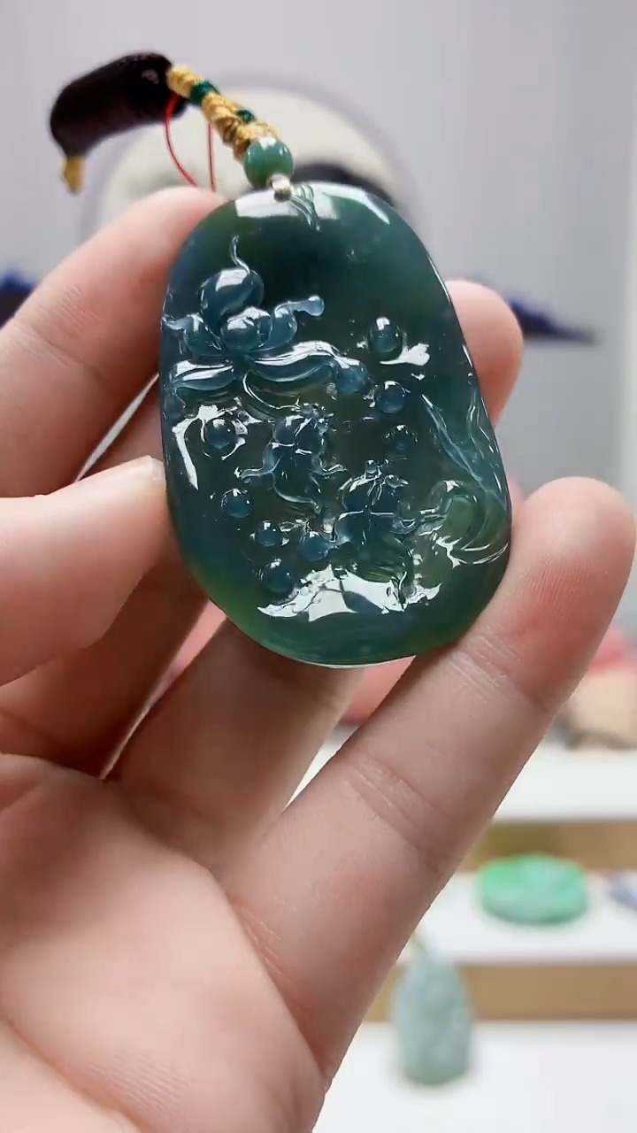 未镶嵌定制翡翠4852bb-毛货挂件50