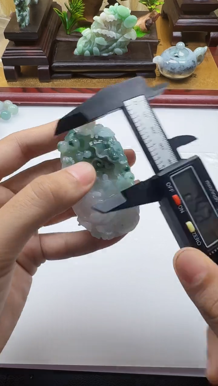 吊坠(不含链)未镶嵌翡翠1