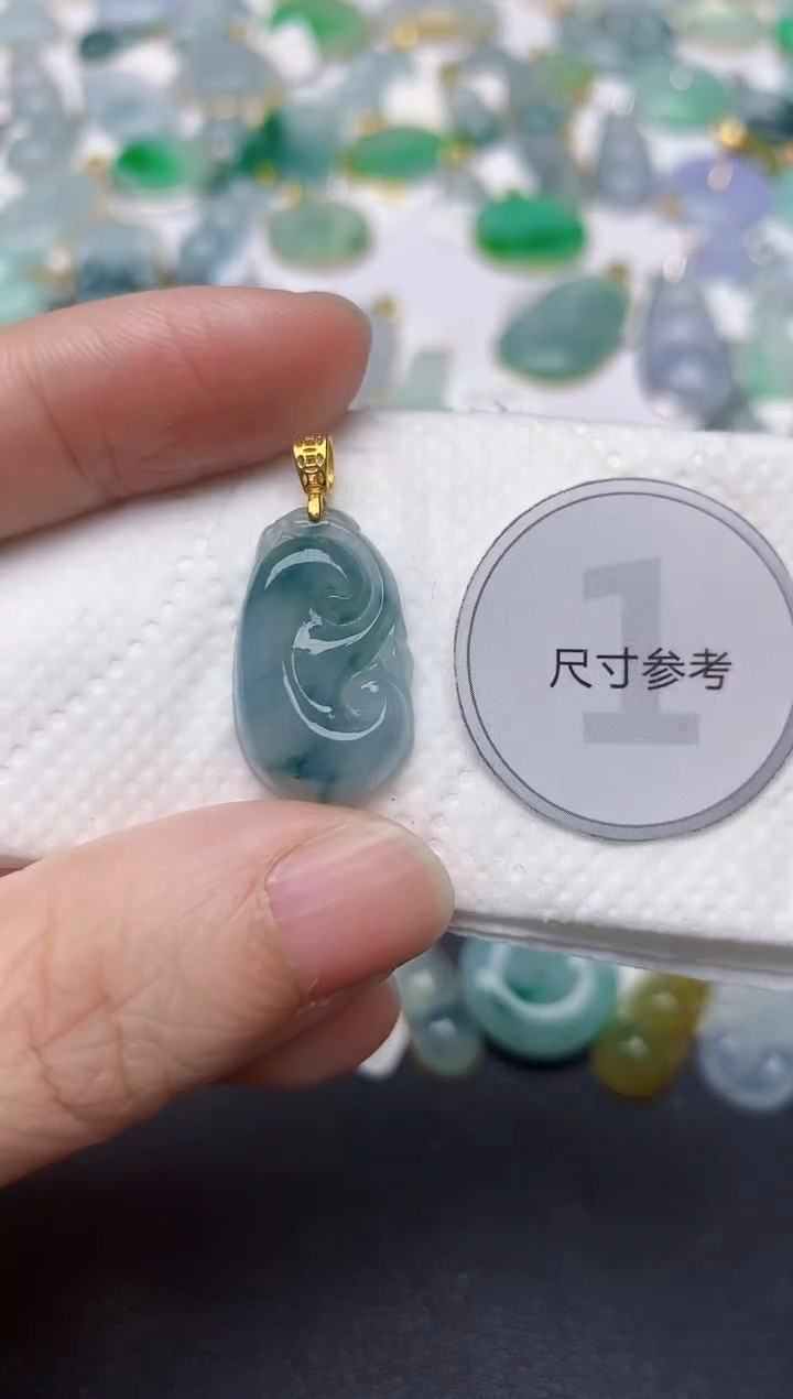 颈饰未镶嵌翡翠天然缅甸A货翡翠