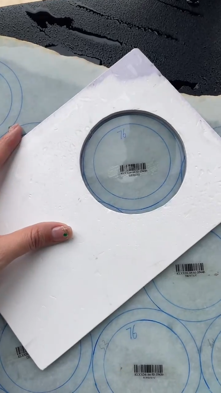 【闪购商品】定制翡翠手镯未镶嵌定制手镯LCG1/DZS