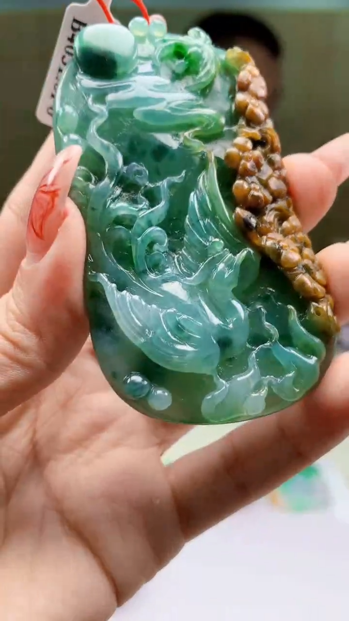 【闪购商品】定制翡翠未镶嵌4812ty-毛货挂件110