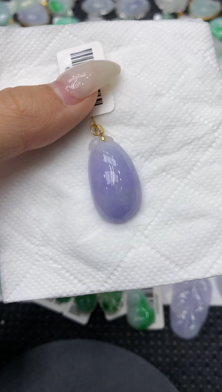 颈饰18K金镶嵌翡翠11111111111