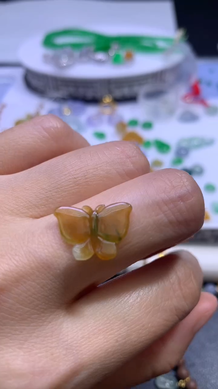 未镶嵌定制翡翠 蝴蝶