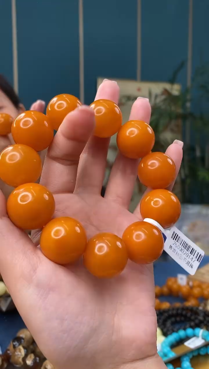 【闪购商品】琥珀裸石未镶嵌3/4多样性发其一30