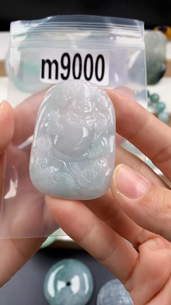 颈饰未镶嵌翡翠天然翡翠吊坠挂件