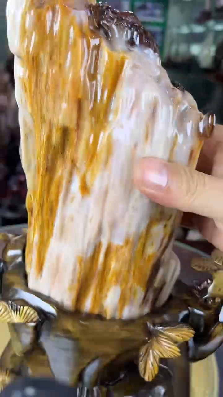 缅甸天然树化玉摆件