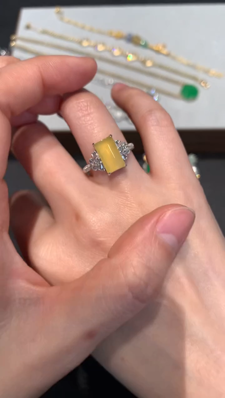 【闪购商品】翡翠戒指18K金镶嵌A101-4980