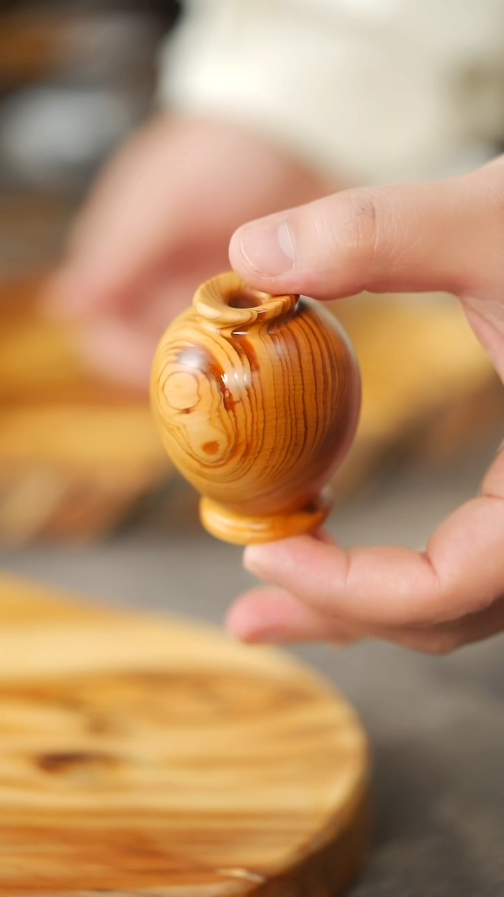 柏木（崖柏）_****∵122号陈化太行料小花器