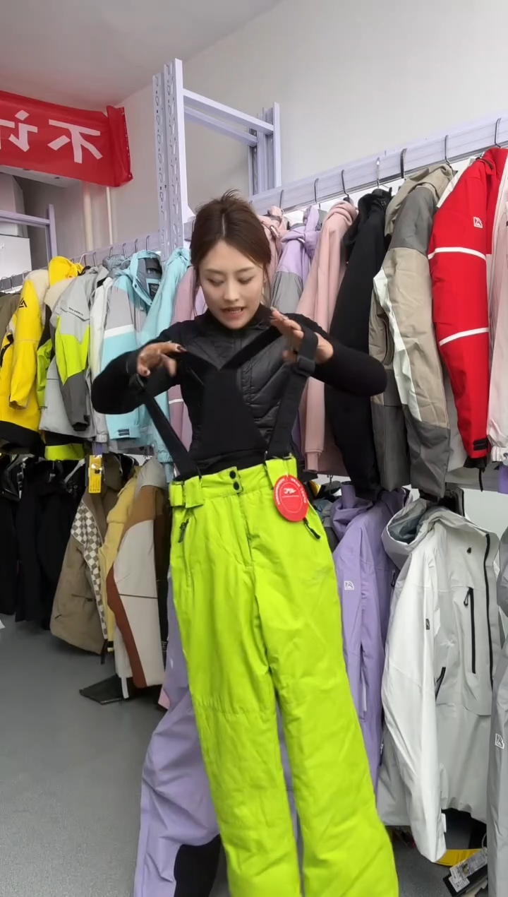 聚酯纤维儿童背带裤 a265 128cm