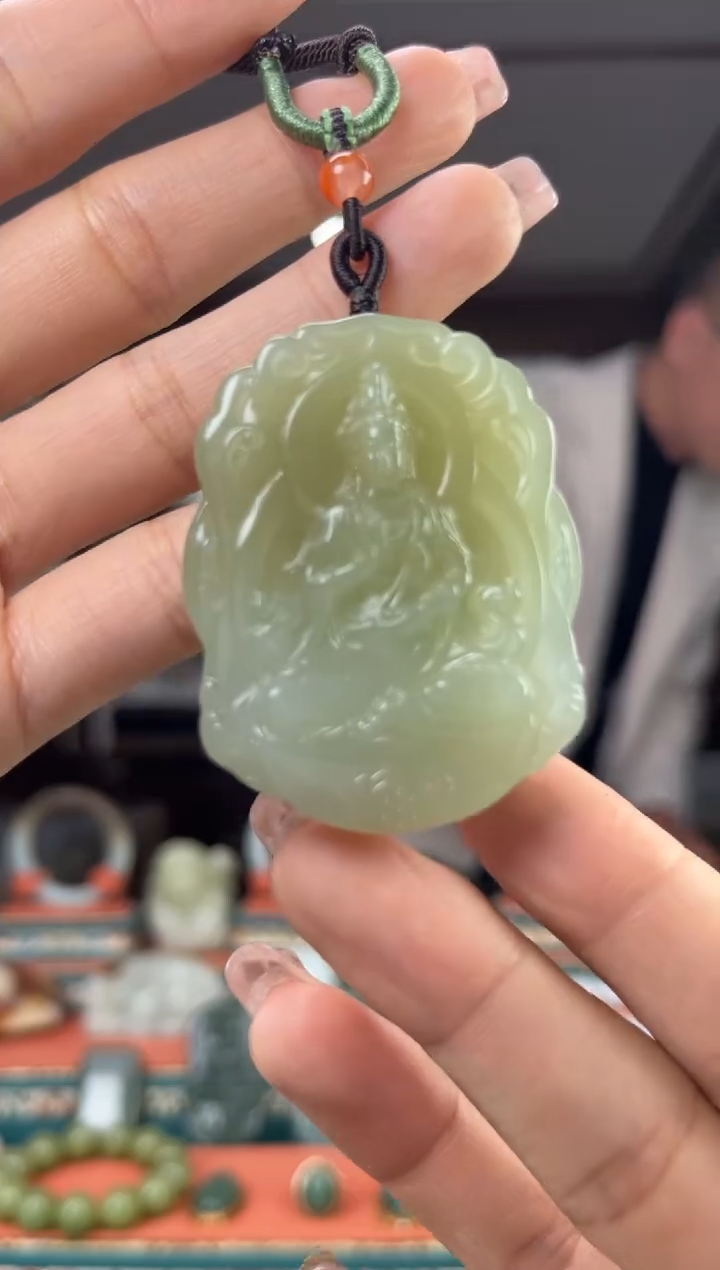 【闪购商品】和田玉颈饰未镶嵌佩佩
