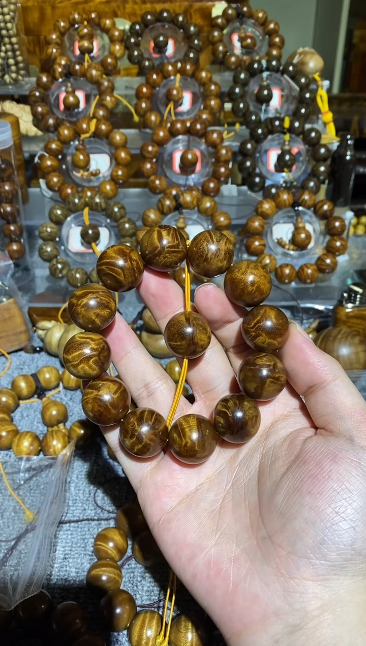 【闪购商品】楠木（金丝楠）手串/手链小叶桢楠龙胆纹2.0手串