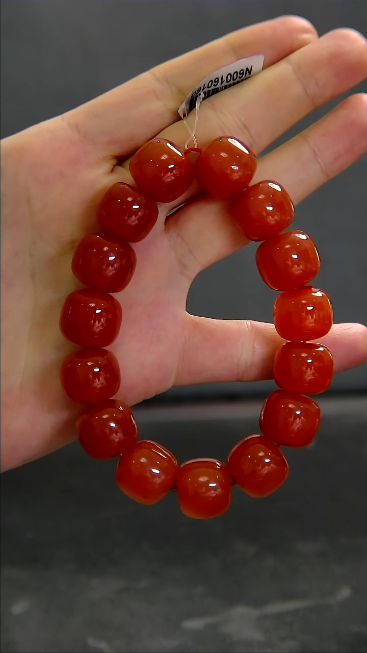 【闪购商品】南红玛瑙手串未镶嵌019DY00222产品一个