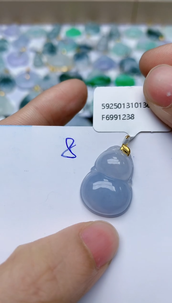 【闪购商品】翡翠颈饰18K金镶嵌天然翡翠A货    