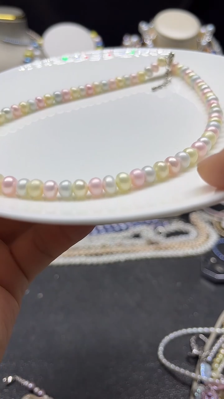 颈饰未镶嵌淡水珍珠多人