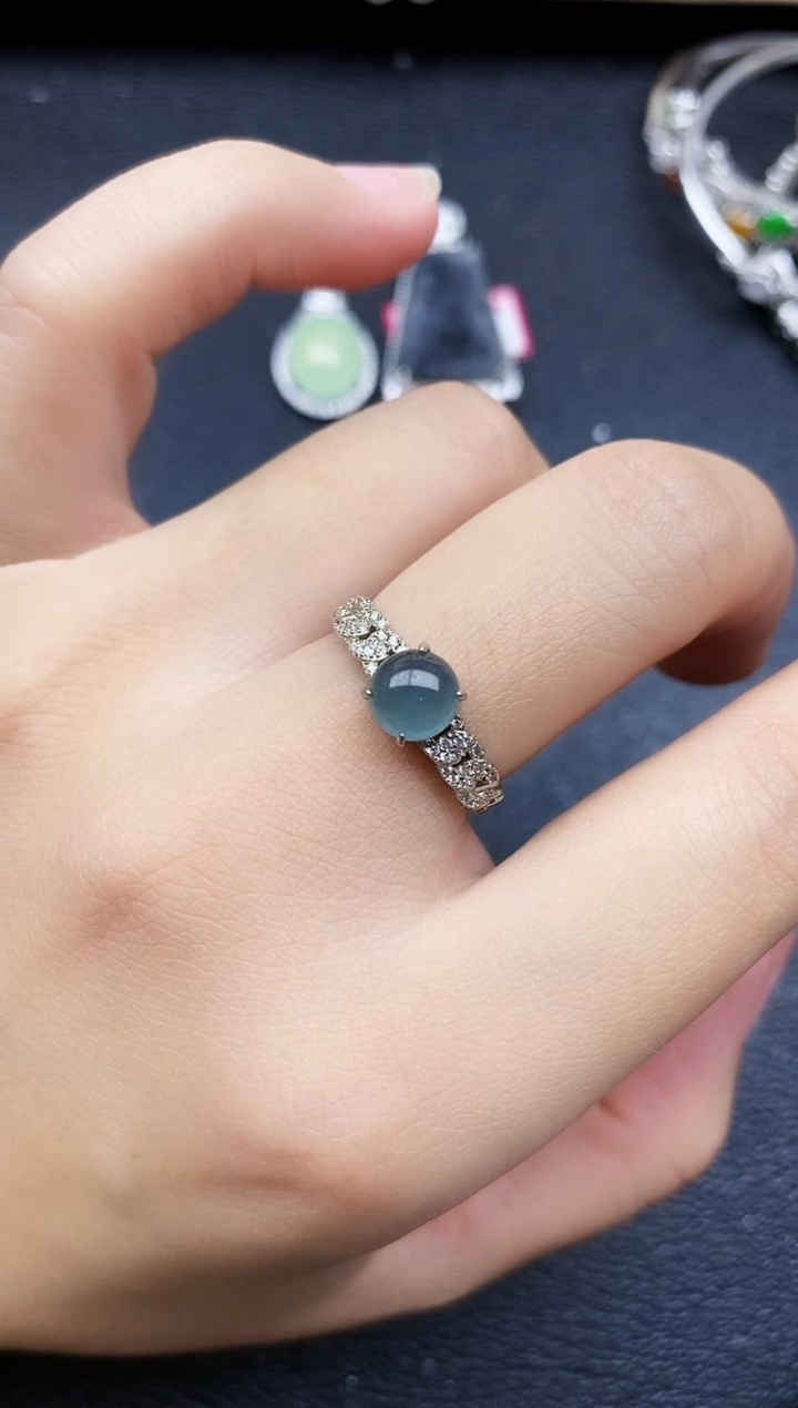 【闪购商品】翡翠戒指银S925镶嵌11111