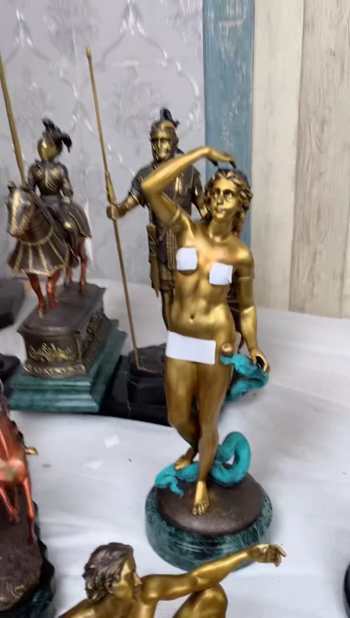 【闪购商品】精美雕塑装饰摆件