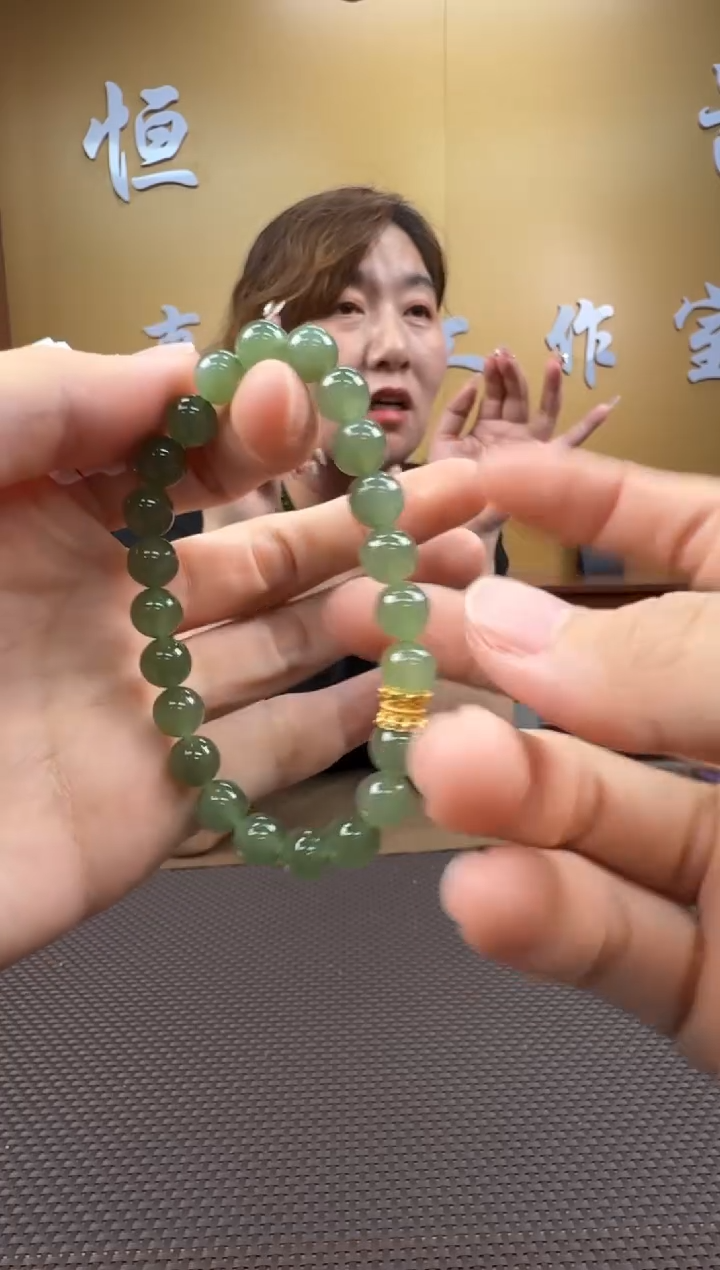 和田玉未镶嵌颈饰手串7-8