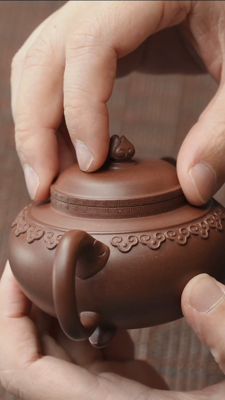 茶壶紫砂五堂 云肩如意