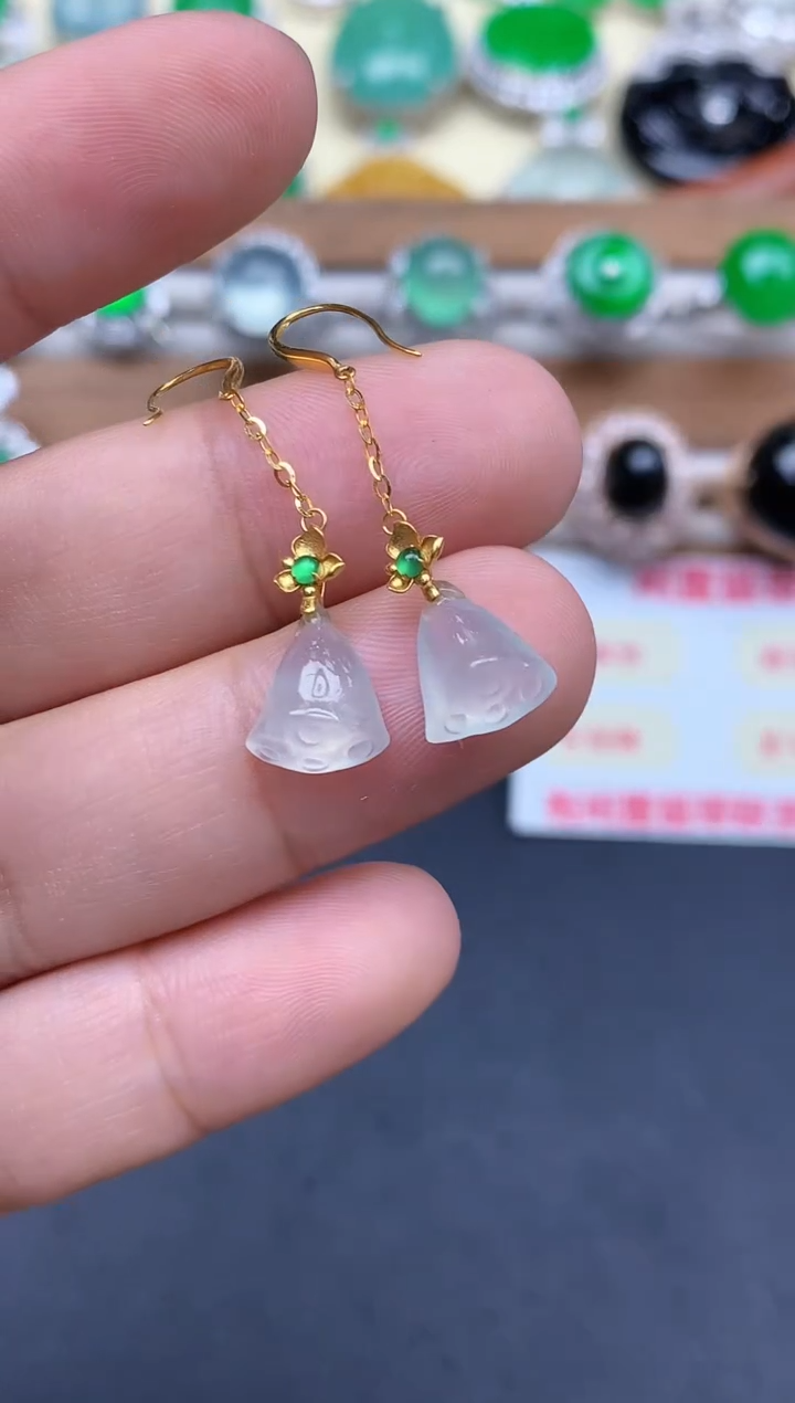 颈饰18K金镶嵌翡翠332-中国好珍宝