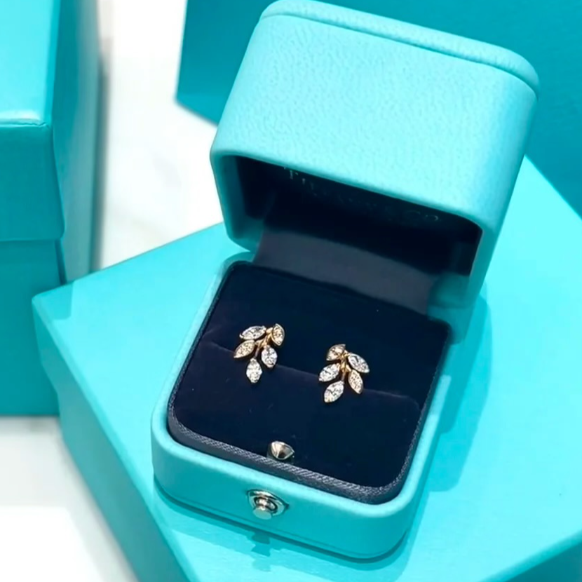 99新 Tiffany & Co./蒂芙尼 小花6欢 维多利亚 18k玫瑰金藤蔓耳环