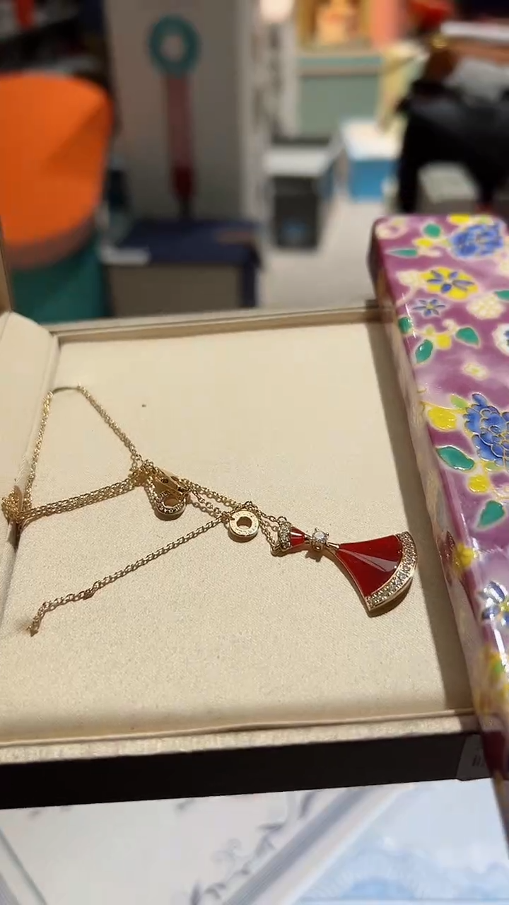 【闪购商品】瓷片正品保真，清库存