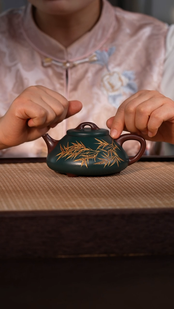 茶壶紫砂紫泥/绿泥  250cc