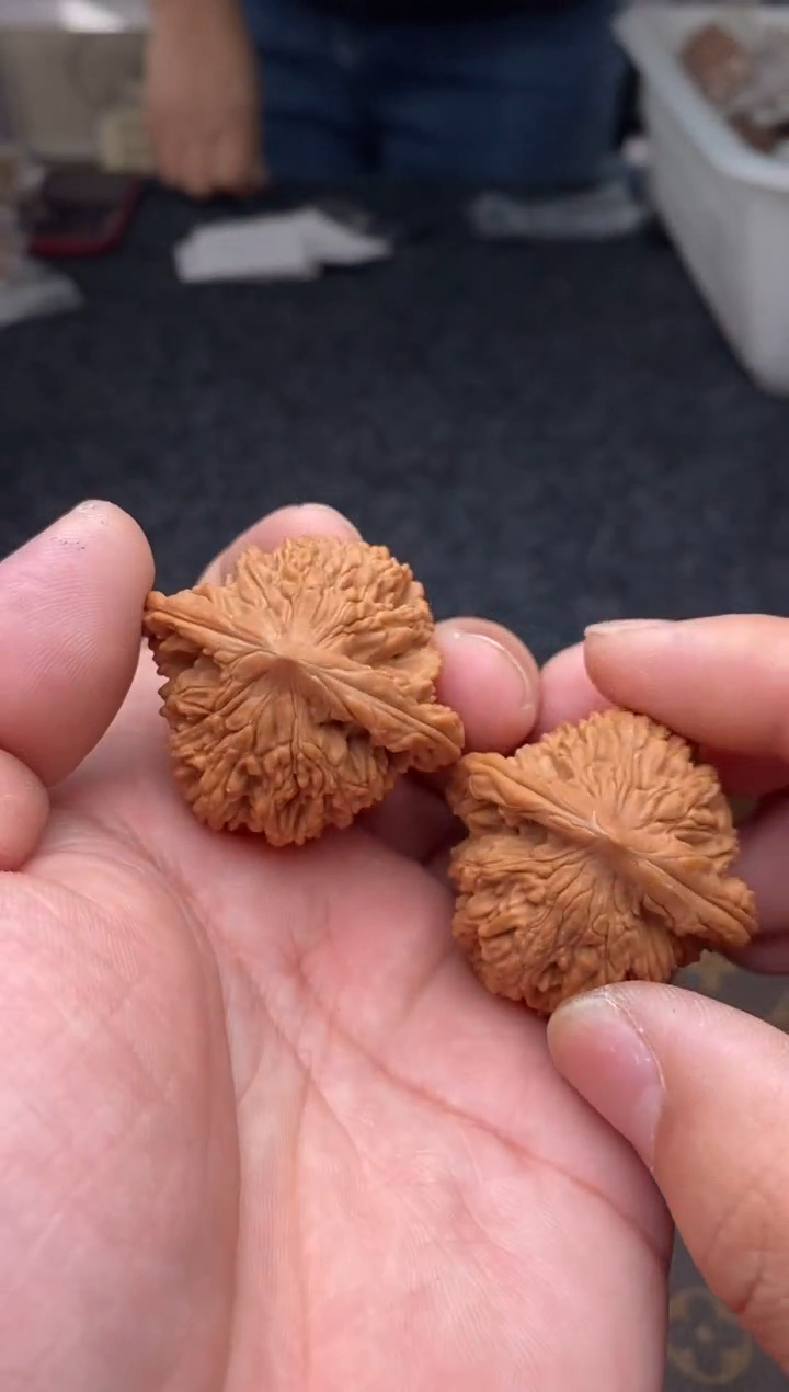 把件文玩核桃B66号42尺虎头