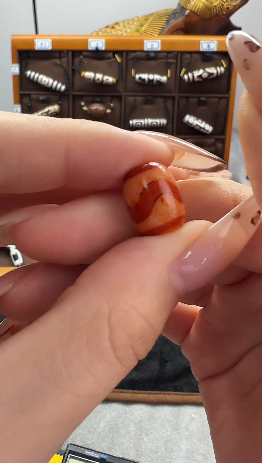 玛瑙/玉髓（覆膜）颈饰未镶嵌104.（微瑕）