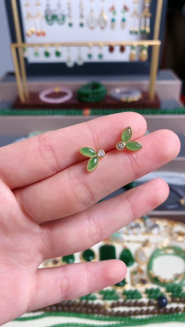 银S925镶嵌和田玉耳饰1